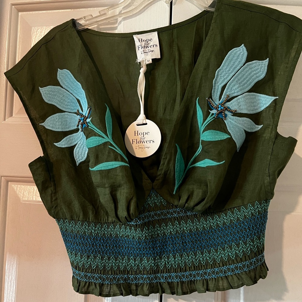 Hope for Flowers Green Crop Top - Picture 6 of 7